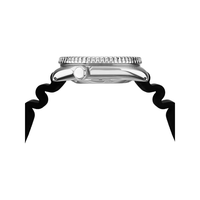 Seiko SRPE93 Prospex Turtle case profile and crown side view